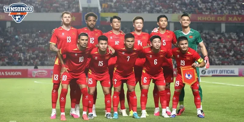 Đội Tuyển Việt Nam: Kỷ Luật Thép & Nghệ Thuật Phản Công Rình Rập
